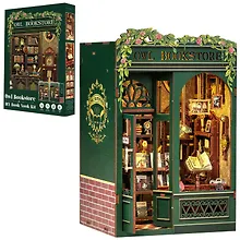 Купить SD02 Конструктор интерьерный – сборный домик CuteBee - Книжный магазин "Сова", 88 деталей (материалы: дерево, картон, пластик, металл), со световыми эффектами (подсветка интерьера), с питанием от 2хААА батареек (не включены), серия DIY, возраст 14+ — Фото №1