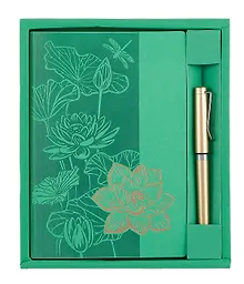 Купить Ежедневник недат. А5 120л "Виннер" зеленый + ручка шариковая, мягк.переплет, тиснение фольгой, блинтовое тиснение, офсет, ляссе, подар.упаковка — Фото №1