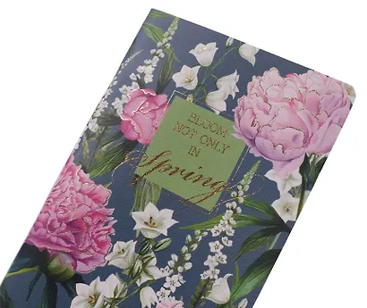 Тетрадь 48л кл. "La Fleur. Spring" карт.обл., мат.текст.ламинация, тиснение фольгой, скрепка, ассорти - фото 3
