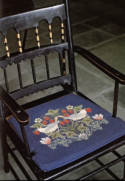 Декоративное вышивание по канве: по мотивам рисунков Уильяма Морриса - фото 5