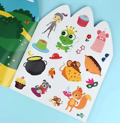 Замок принцессы. Книжка с наклейками 5+ - фото 4