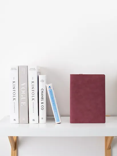 Обложка для книги с закладкой, 225х160 мм, бордовая, экокожа, нубук, Антей - фото 5