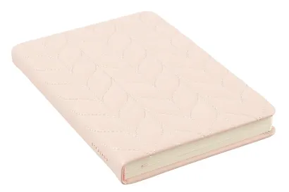 Ежедневник недат. А5 164л "Лайка" розовый,кожзам, тв.переплет, обл.поролон,стеганная строчка, офсет, ляссе, подар.карт.коробка - фото 2