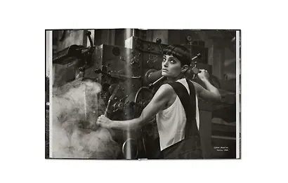 Peter Lindbergh. Untold Stories - фото 3