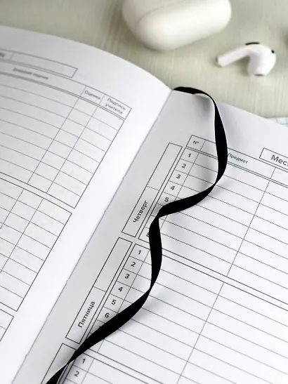 Дневник шк. "Огненный мотоцикл" тв.переплёт, глянц.ламинация, пантон, ляссе, универс.шпаргалка - фото 9