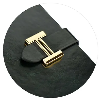 Ежедневник недат. А5+ 160л 175x245 "Сариф экстра" зеленый, иск.кожа, мягкий переплет, офсет, ляссе, подар.карт.коробка с ПВХ-крышкой - фото 11