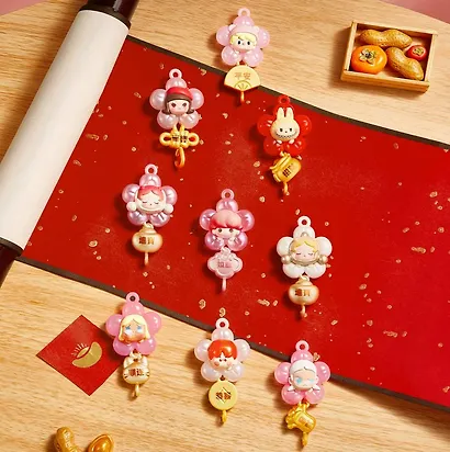 Фигурка коллекционная Pop Mart New Year Collection Series (коробка) (20х17х4) (68001) - фото 7