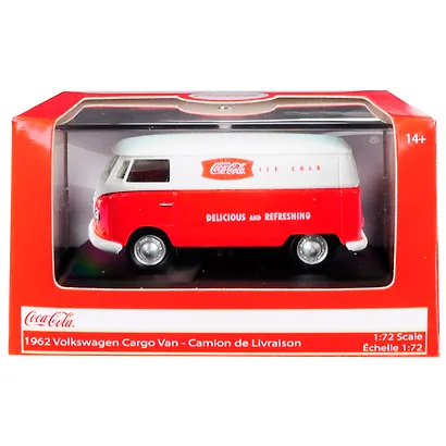 Машинка литая коллекционная Motor City Classics - Die-сast модель по лицензии Coca-Cola 1962 Volkswagen Cargo Van, масштаб 1:72 - фото 4