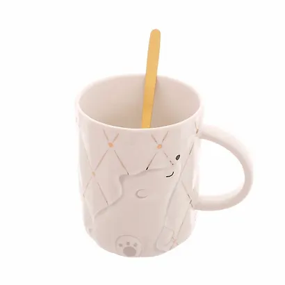 Кружка с крышкой и ложкой Белый медведь с закрытыми глазками (керамика) (420мл) (12-06641-758) - фото 4