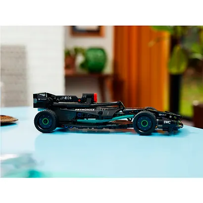 LEGO Technic: Гоночная машина Mercedes-AMG F1 W14 E Performance Pull-Back, 240 деталей (42165) - фото 9