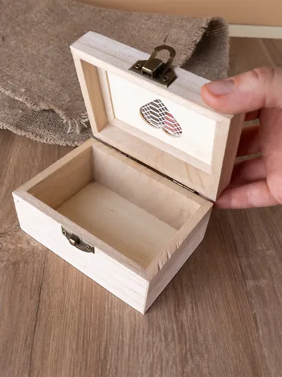 Шкатулка "Сердце", вырубка, средняя 11,5*8*5,5/11,3*8*5,1, дерево - фото 11