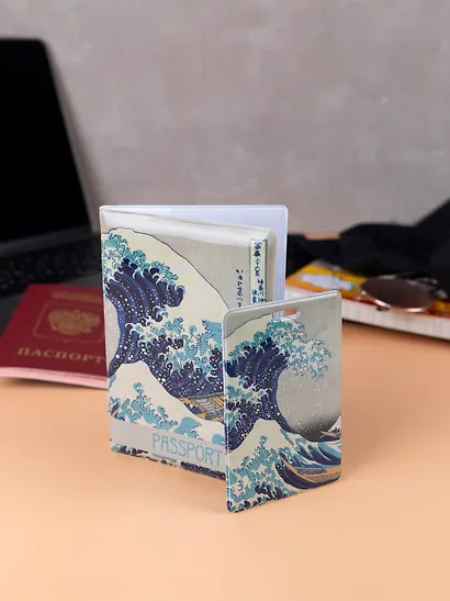 Набор Обложка для паспорта Кацусика Хокусай Большая волна (ПВХ бокс) (12-999-27-551)+Чехол для карточек вертикальный Кацусика Хокусай Большая волна (12-999-27-541) - фото 6