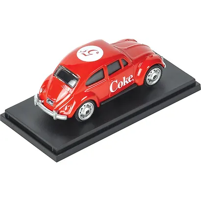 450027 Машинка литая коллекционная Motor City - Die-сast модель Coca-Cola 1967 Volkswagen Beetle, масштаб 1:50 (металлическая), возраст 14+ - фото 4