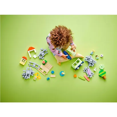 LEGO DUPLO: Поезд для приключений, 57 деталей (10427) - фото 9