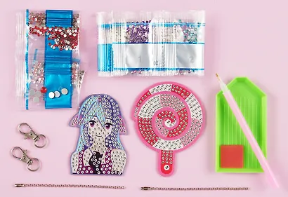 Набор для изготовления брелоков (2 штуки). Алмазная мозаика "Аниме Девушка и Леденец" - фото 2