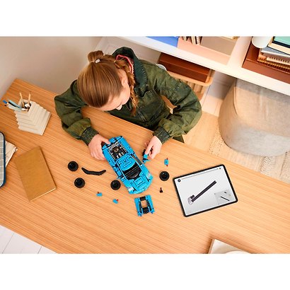LEGO Technic: Шевроле Корвет Стингрей синий, 732 детали (42217) - фото 10