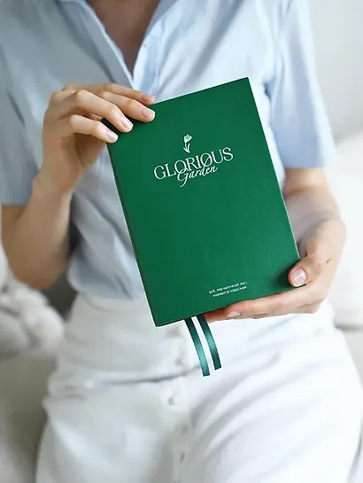 Ежедневник дат. 2026г. А5 176л 140x200 мм "Garden" зеленый, иск.кожа, мягк.переплет, тисн.фольгой, цвет.обрез - фото 4