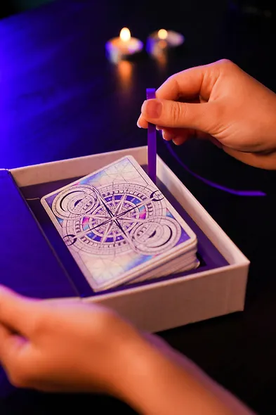 Оракул «Путь к звездам». Таро, гадания и знаки (56 карт и руководство) - фото 8