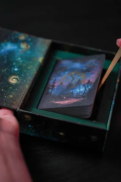 Оракул «Священный лес». Таро, гадания и знаки. Медитации в подарок - фото 9