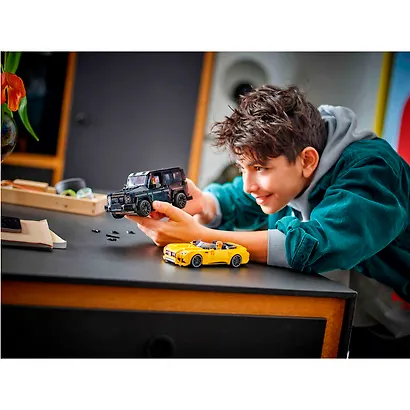 LEGO Speed Champions: Mercedes-AMG G 63 и Mercedes-AMG SL 63, 808 деталей (76924) - фото 5