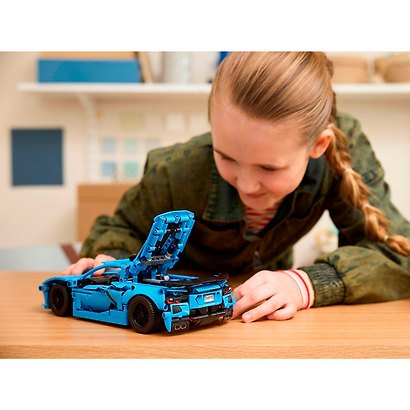 LEGO Technic: Шевроле Корвет Стингрей синий, 732 детали (42217) - фото 11