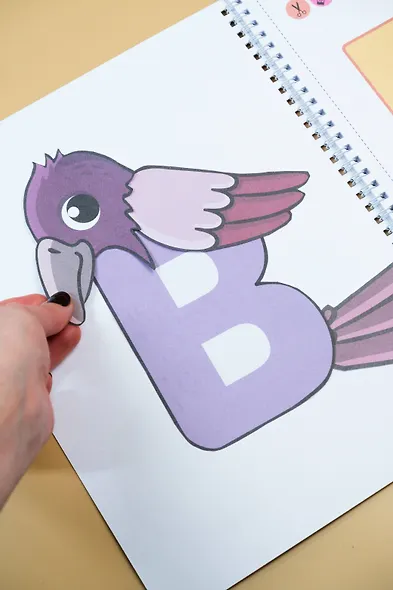 Вырезай и клей. Буквы - фото 11