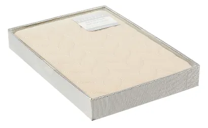 Ежедневник недат. А5 164л "Лайка" бежевый,кожзам, тв.переплет, обл.поролон,стеганная строчка, офсет, ляссе, подар.карт.коробка - фото 10