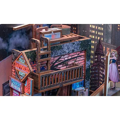 BN02 Конструктор интерьерный – сборный домик CuteBee - Долгое Прощание, 238 деталей (материалы: дерево, картон, пластик, металл), со световыми эффектами (подсветка интерьера), с питанием от 2хААА батареек (не включены), серия DIY, возраст 14+ - фото 12