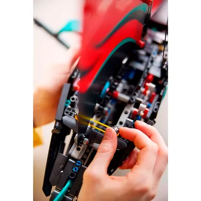 LEGO Technic: Спортивная яхта Emirates Team New Zealand AC75, 962 детали (42174) - фото 3