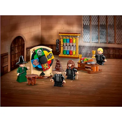 76460 Конструктор LEGO Harry Potter Замок Хогвартс: Церемония Распределяющей Шляпы, 124 деталей, возраст 7+ - фото 9