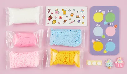 Игрушка для детей старше трех лет в наборе: легкий пластилин с товарным знаком Лепи Легко, набор "Хочу как мама: Сладости" - фото 2