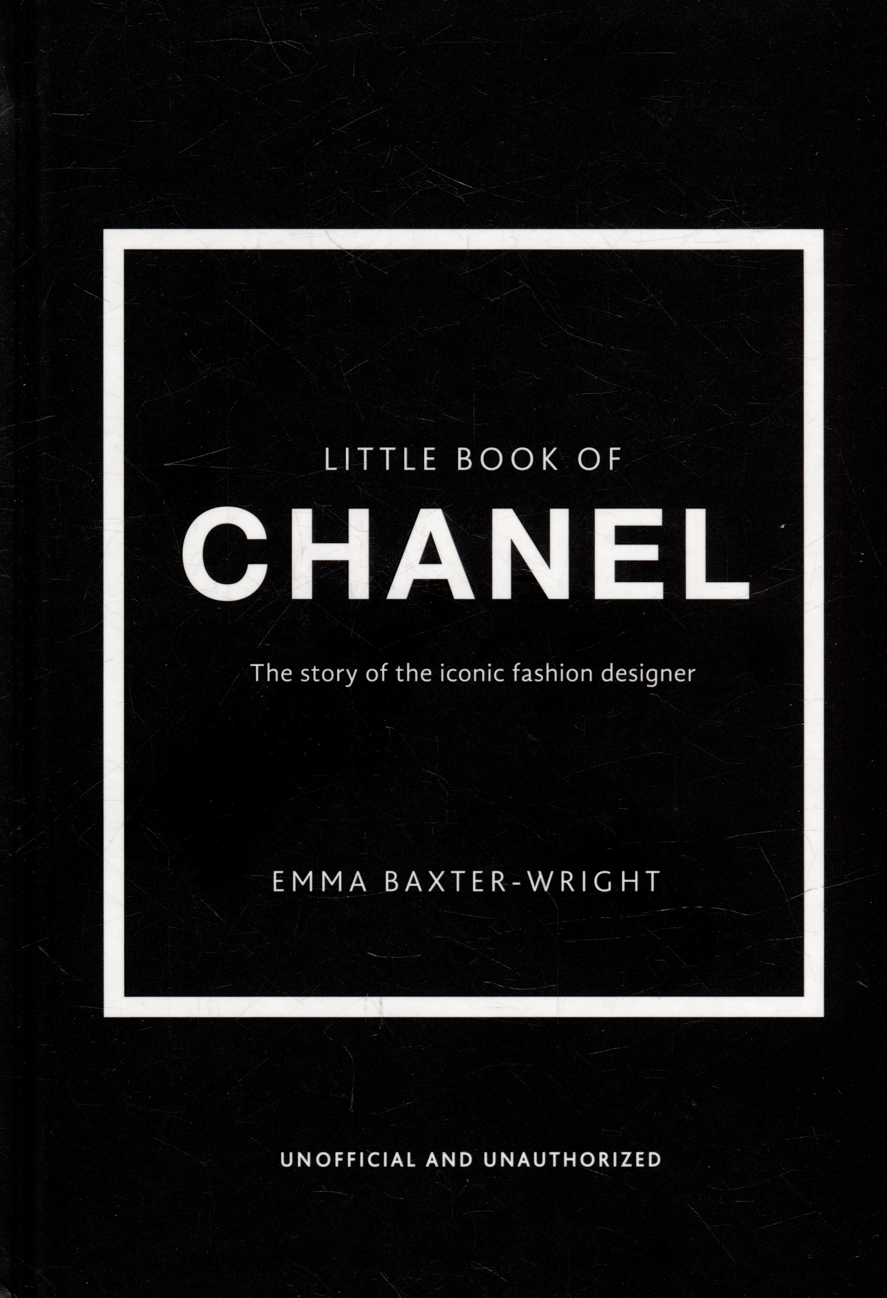 The Little Book of Chanel The Story of the Iconic Fashion House 2759₽