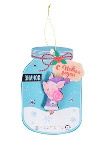 Купить Значок «Свинка с леденцом», 2 х 4 см — Фото №1