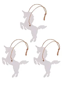 Купить Заготовки Единороги белые 3 шт в пакете с подвесом 6,2 х 8 х0,7 см ( дерево) — Фото №1