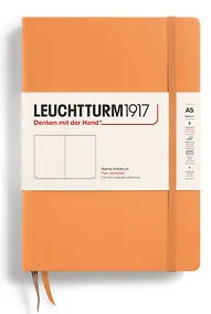 Купить Книга для записей A5, 125 листов, нелинованная "Medium", твердая обложка, цвет Абрикос, Leuchtturm1917 — Фото №1