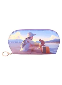 Купить Косметичка Аниме Девушка с кошкой у реки (Седзё) (цветная) (PU) (11х23) (ПВХ бокс) (12-07248-611) — Фото №1