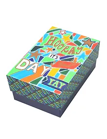 Купить Коробка подарочная "Ура, это твой день" 24*16*10см, картон — Фото №1