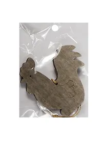 Купить Заготовка из дерева, на веревке с бусиной, петушок, 1 шт, 10*9 см, серый (11-00410-20-20) — Фото №1