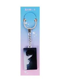 Купить Брелок Аниме Синтонимы Персонаж в плаще (ч/б) (Медина Мирай) (акрил) (3х5) — Фото №1