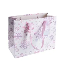 Купить Пакет А5 23*18*10 "Снежинки на белом" НГ, бум.мат.ламинат — Фото №1