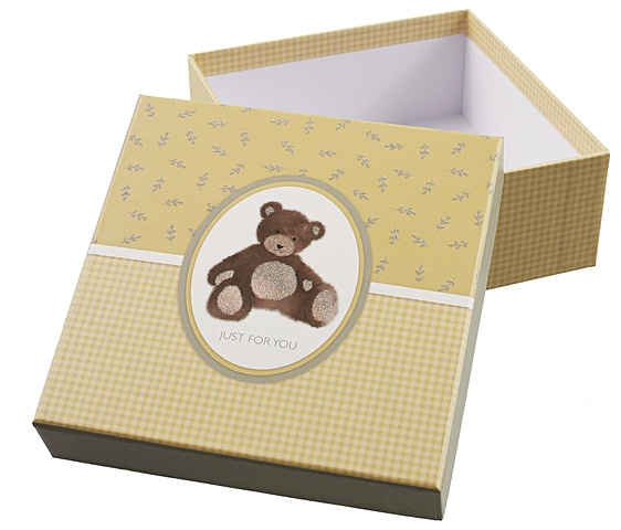 цена Коробка подарочная Cute bear 20*20*9,5см,картон