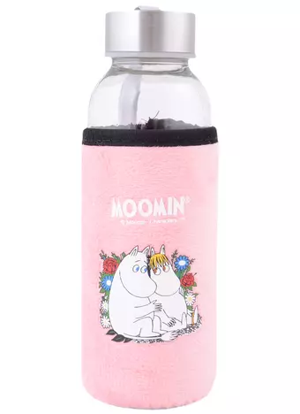 Бутылка в чехле велюр MOOMIN Муми-тролль и Фрекен Снорк сидят в цветах (стекло) (300мл)