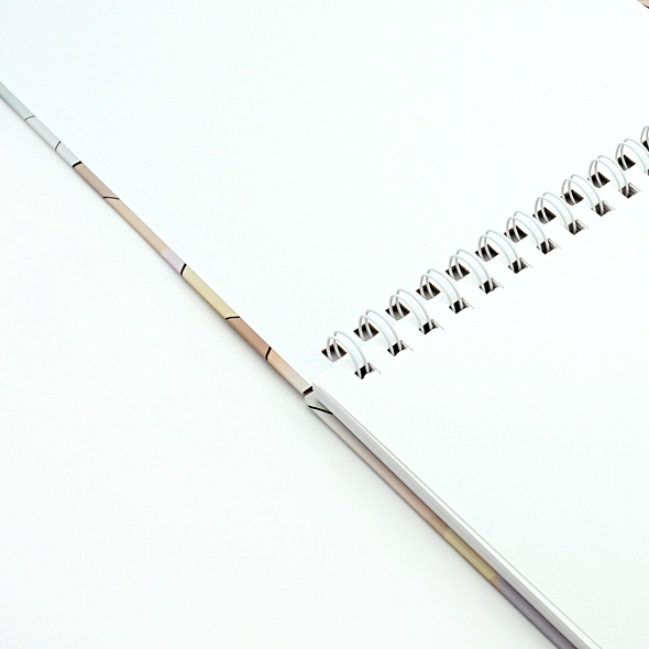 Скетчбук А4 60л "SKETCHBOOK. Элегантность" 100г/м2, тв. обложка, евроспираль, мат.ламинация - фото 2