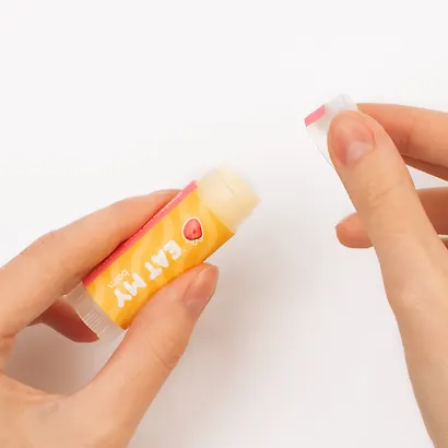 Бальзам для губ Бисквит с клубничным джемом (4,8г) (Eat My) (577062) - фото 3