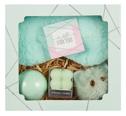 Подарочный набор Mint Dream (свеча,бомбочка, маска для сна, брелочек,открытка) (19х18) (12-Guangfa-P10) - фото 1