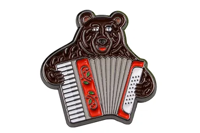 Значок металлический Медведь с баяном (Ярославль) (знЯМсб1) - фото 2