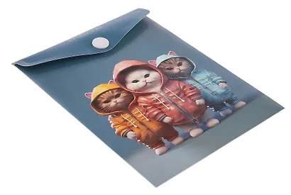 Папка-конверт А6 на кнопке "Коты в комбинезонах", вертикальная - фото 2