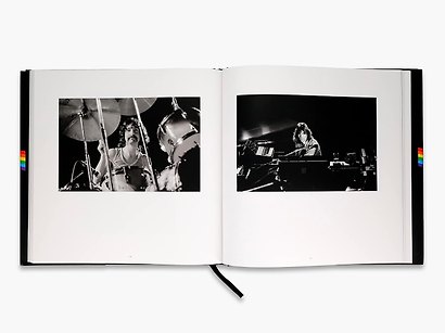 Pink Floyd: The Dark Side Of The Moon: The Official 50th Anniversary Photobook - фото 3