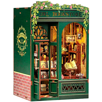 SD02 Конструктор интерьерный  – сборный домик CuteBee - Книжный магазин "Сова", 88 деталей (материалы: дерево, картон, пластик, металл), со световыми эффектами (подсветка интерьера), с питанием от 2хААА батареек (не включены), серия DIY, возраст 14+ - фото 3