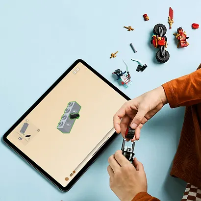 LEGO NINJAGO: Гонка Кая на мотоцикле, 79 деталей (71838) - фото 7